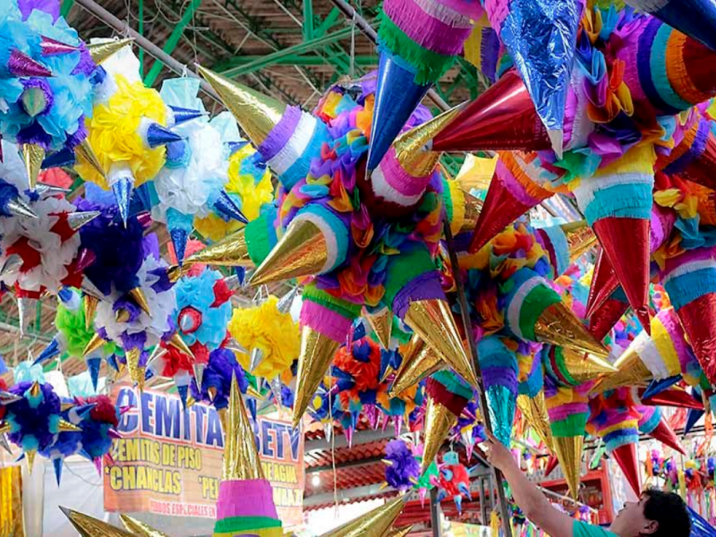 Piñata: un legado de China que se volvió tradición navideña