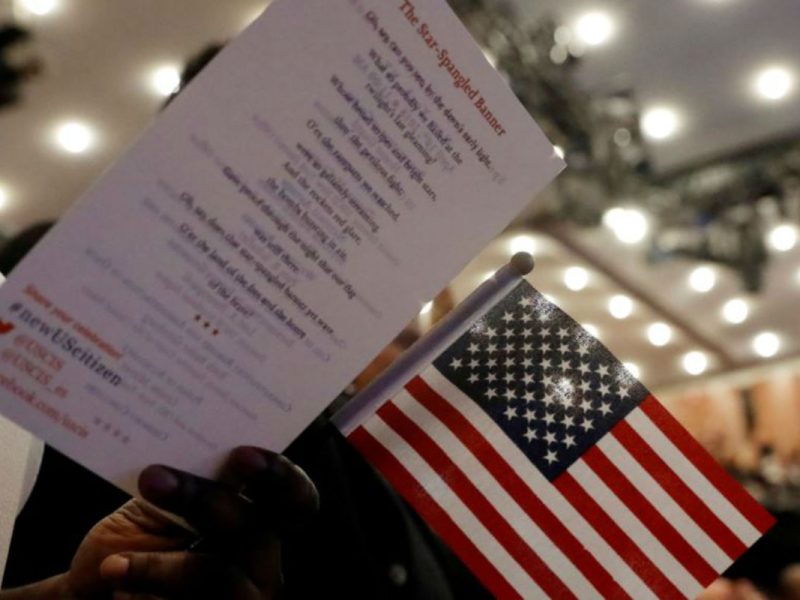 El tiempo del proceso de naturalización varía dependiendo de la solicitud que se hizo