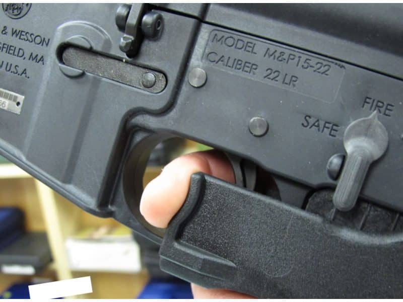 Dos muertos y un herido por tiroteo en iglesia en Texas