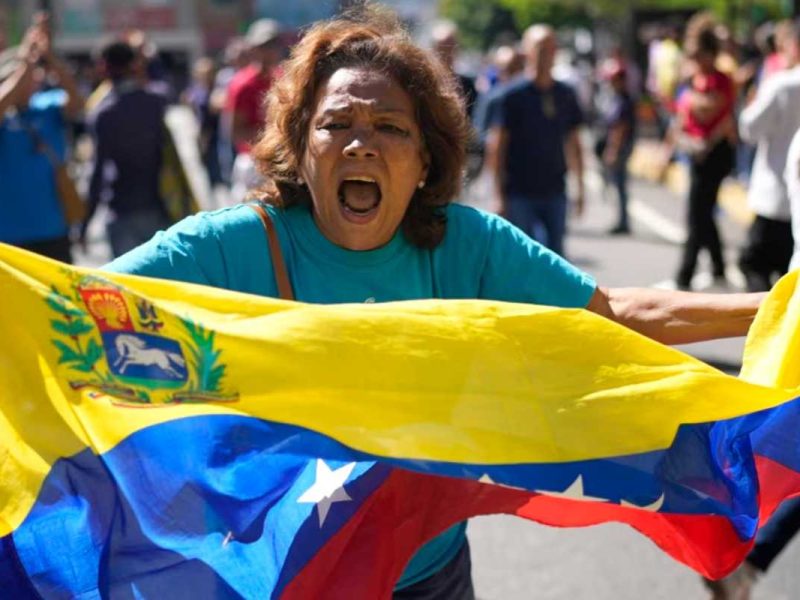 EE UU amplía el TPS para venezolanos y salvadoreños