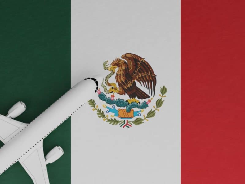 ¿Cuántos deportados han sido atendidos por México Te Abraza? | Foto: depositphotos