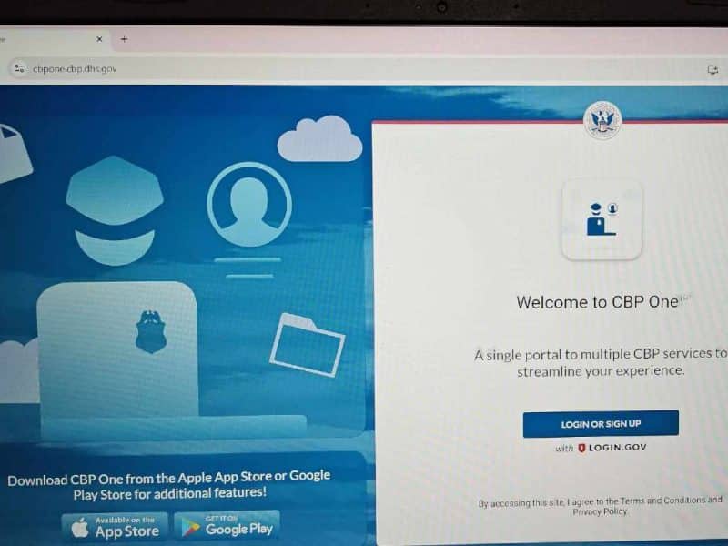 ¡Es oficial! Cierra la app CBP One