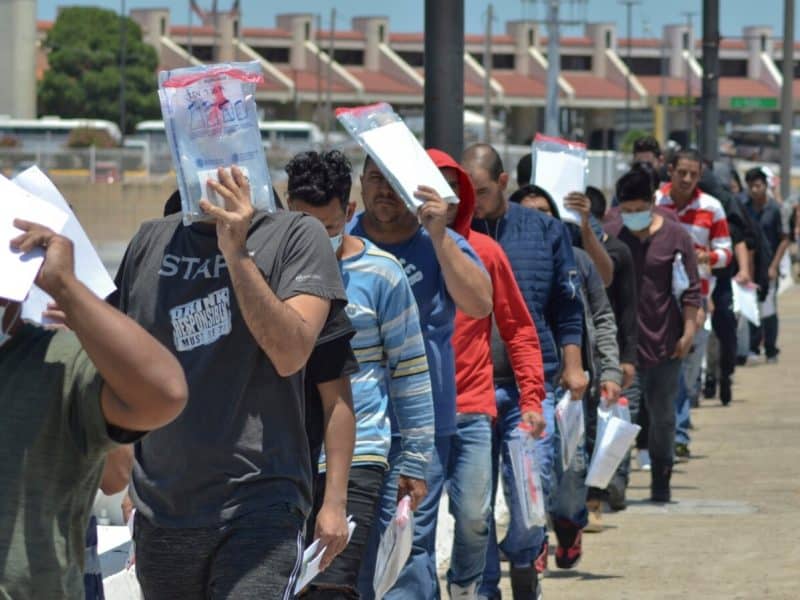 Trump reactivará Quédate en México