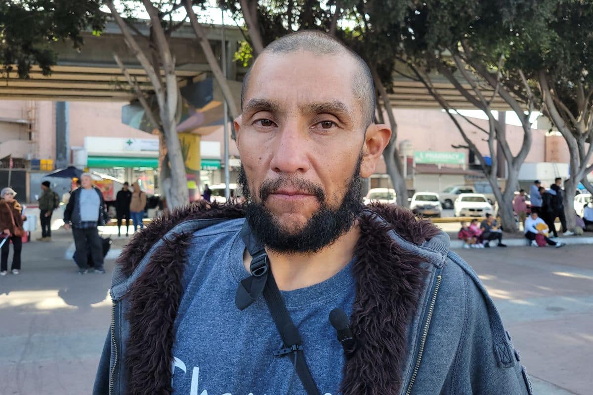 Pedro contó cómo fue deportado mientras realizaba un trámite migratorio en Fresno, California.