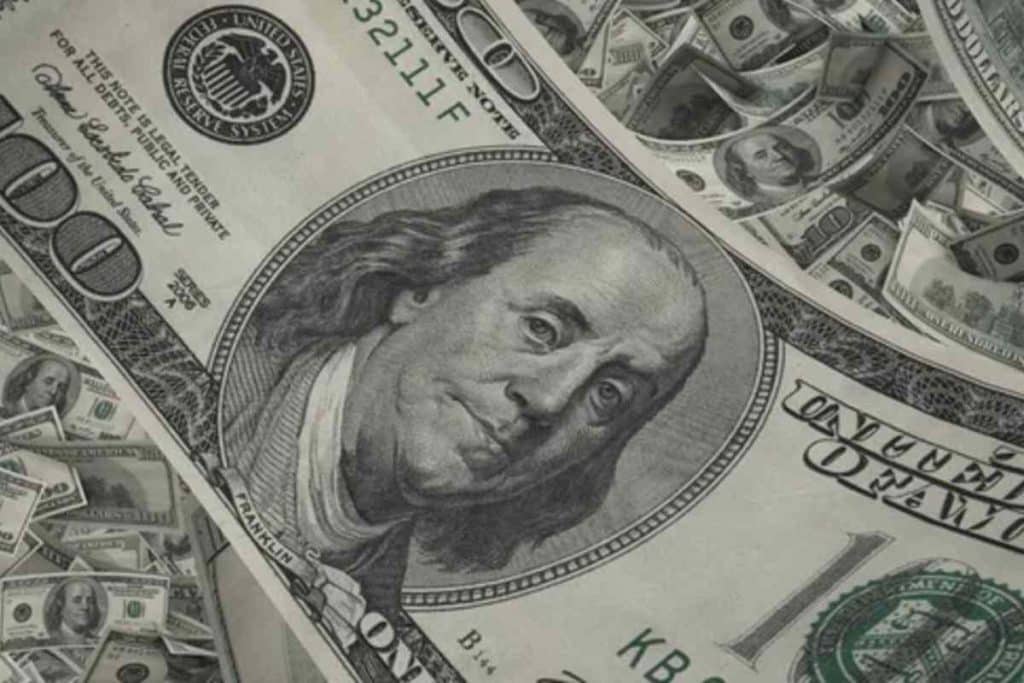 Precio del dólar hoy 7 de mayo de 2025