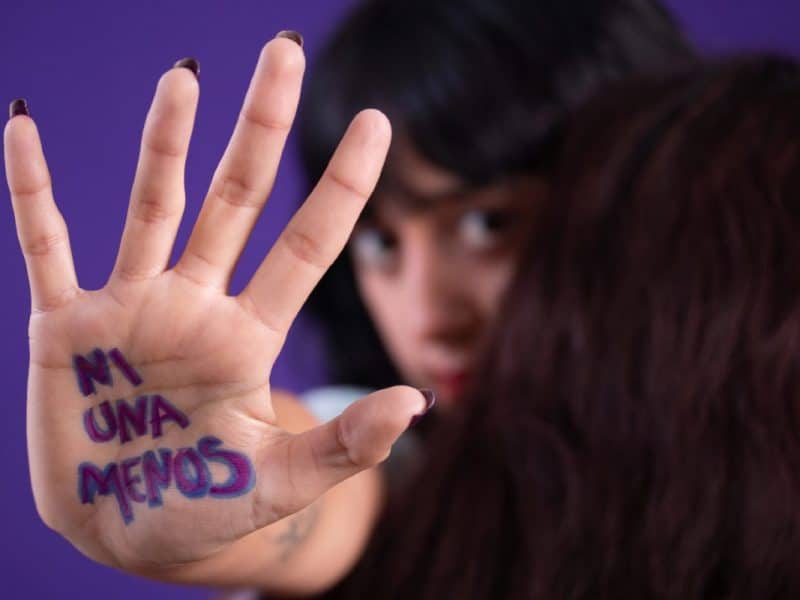¿Qué es el violentómetro y cómo recibir ayuda en EE UU?