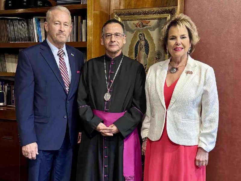 Ronald Johnson visita la Basílica de Guadalupe en la CDMX | Foto: @USAmbMex