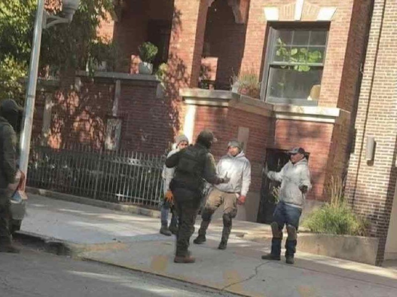 Hoy se presentó un operativo migratorio en West Town | Foto: Facebook