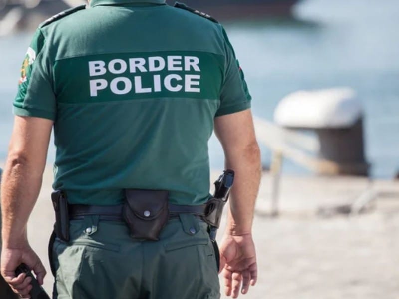 La Patrulla Fronteriza retomó operativos de control migratorio en distintos puntos del área de Chicago. | Foto: depositphotos