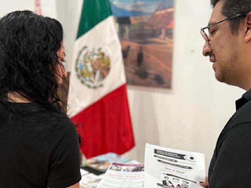 Para sacar una cita en el consulado mexicano puedes enviar un mensaje de WhatsApp | Foto: Consulado de Méixico en Chicago