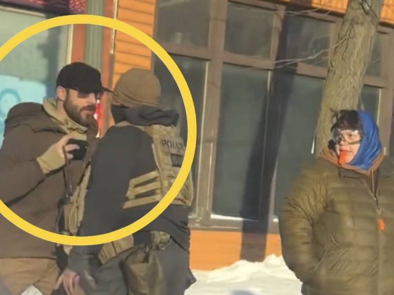 | Foto: Retomada de X