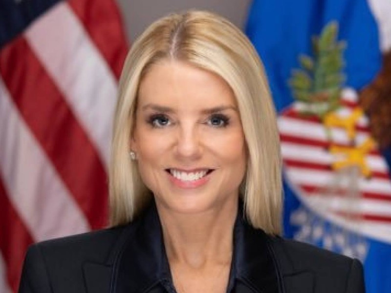 Pam Bondi l @AGPamBondi