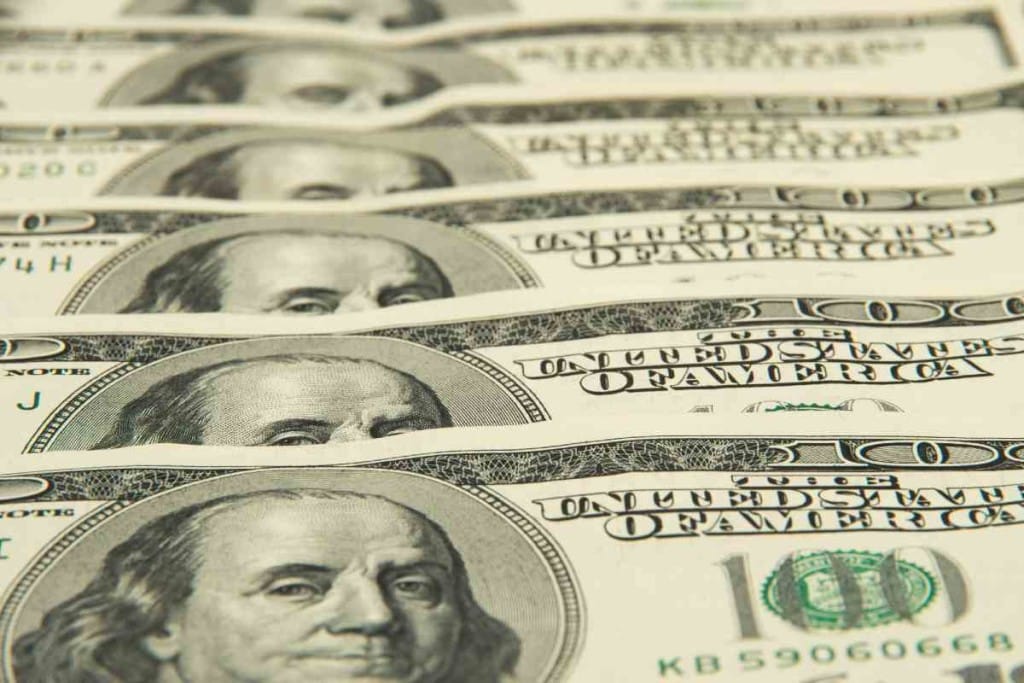 precio del dólar hoy 5 de abril de 2026