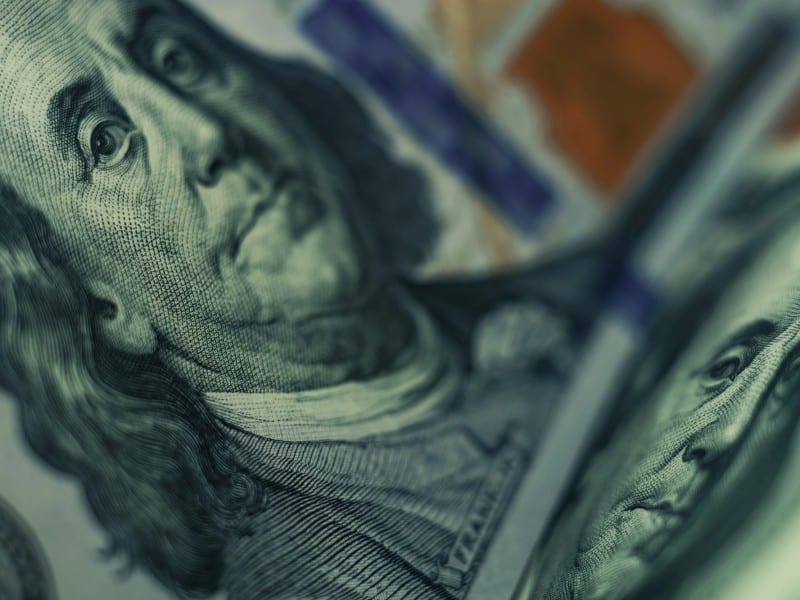 Así amaneció el precio del dólar hoy 7 de abril de 2026