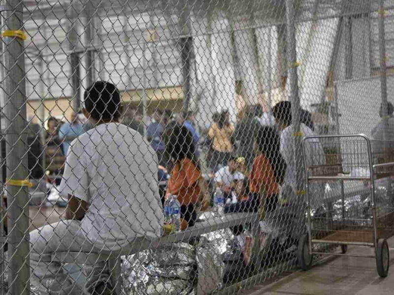Trump cierra oficina que investigaba los abusos de ICE en cárceles juliabrownley