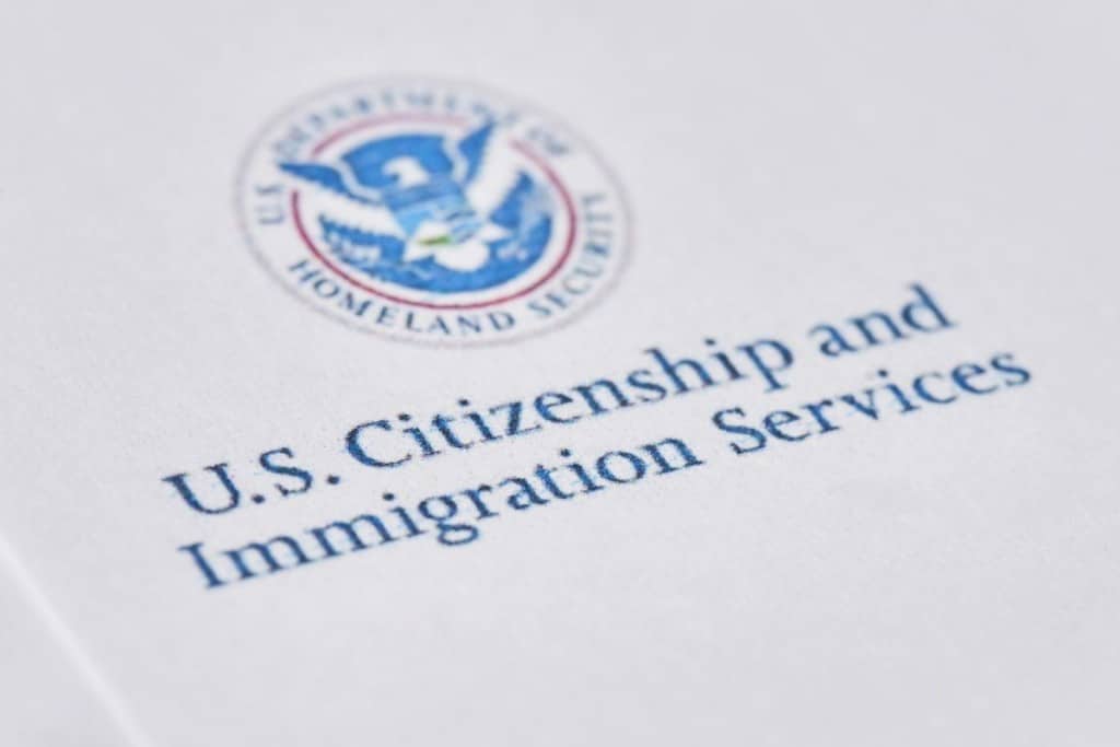 Cómo obtener la Visa U en 2026 Requisitos, beneficios y cambios recientes