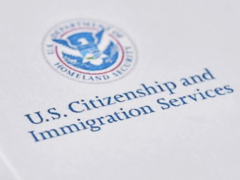 Cómo obtener la Visa U en 2026 Requisitos, beneficios y cambios recientes