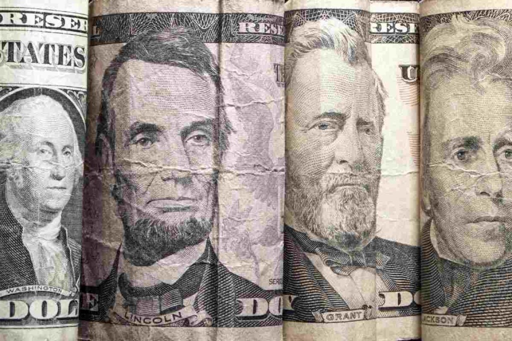 precio del dólar hoy 15 de mayo de 2025