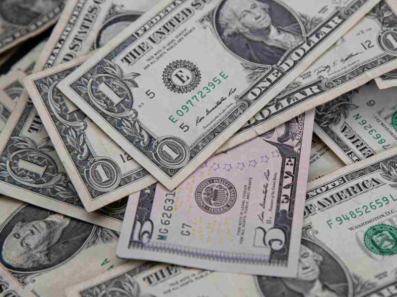 Así amaneció el precio del dólar hoy 18 de mayo de 2025