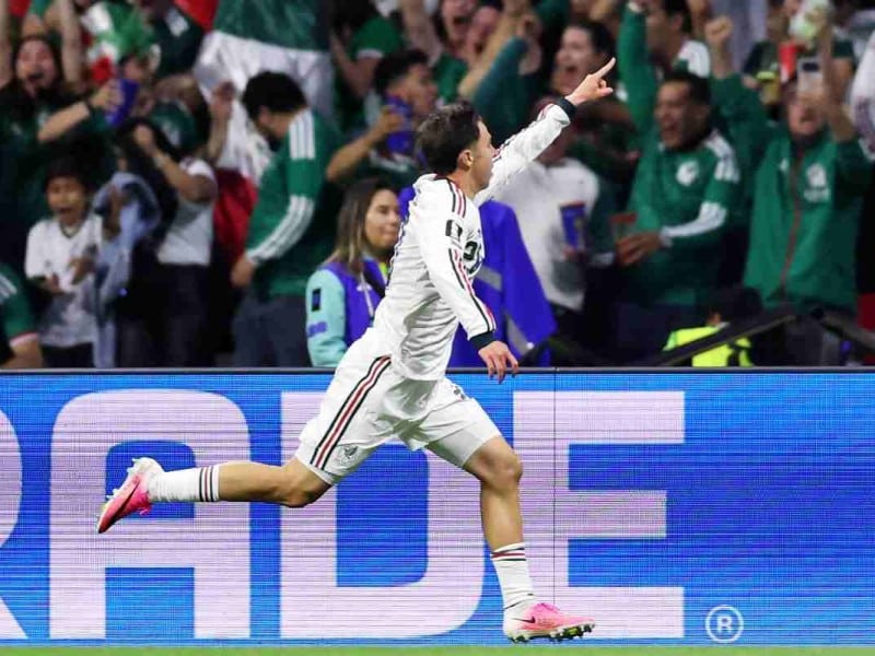 México derrota a Chequia 3-0