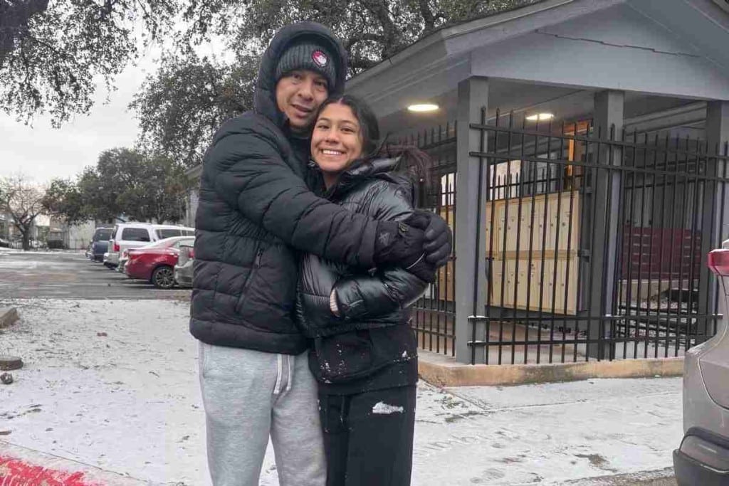 ICE detiene a niña en San Antonio l Foto: @JoaquinCastrotx