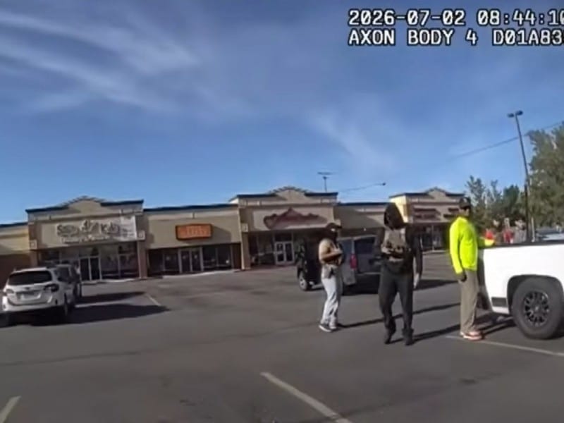 ICE detiene a un ciudadano