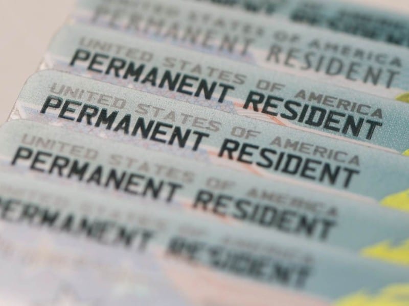 Cinco nuevos obstáculos que dificultan sacar la Green Card depositphotos