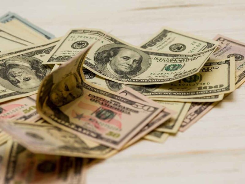 Así amaneció el precio del dólar hoy 28 de agosto de 2026