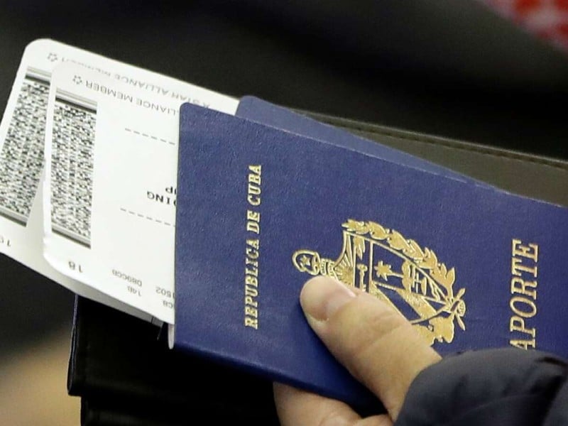 residencia permanente para Cubanos