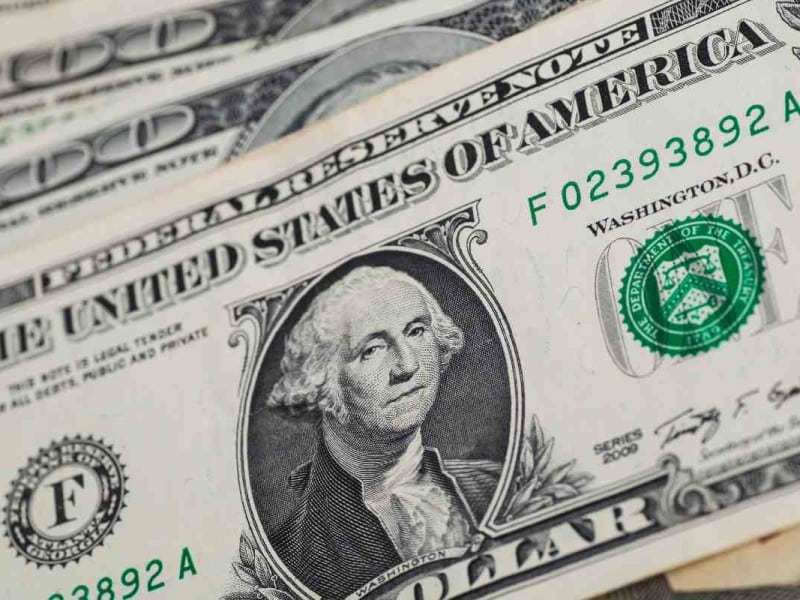 Así amaneció el precio del dólar hoy 17 de octubre de 2026