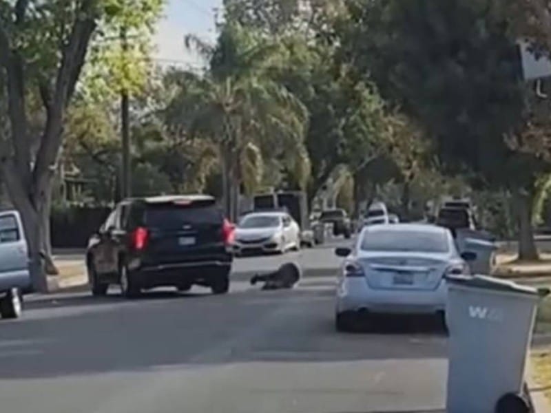 Agentes de ICE atropellan a una persona
